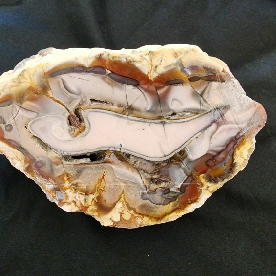 9.63 lbs (4.36 kg) Chalcedony or Opal Pair, Geode, Chalcedon, Opale, Opalo