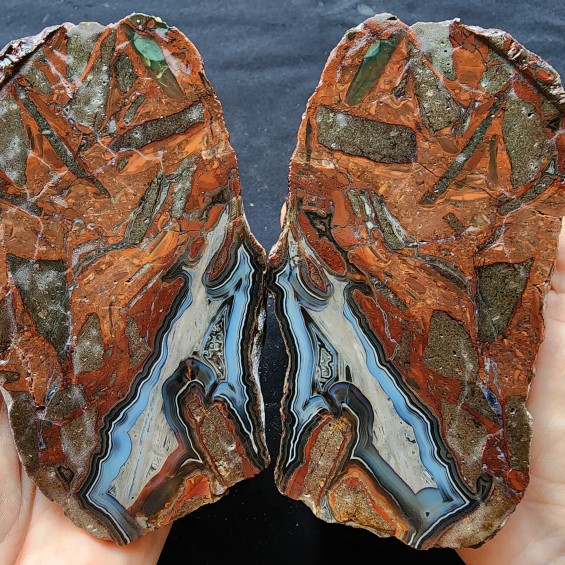 Healing Stone, Agate Pair